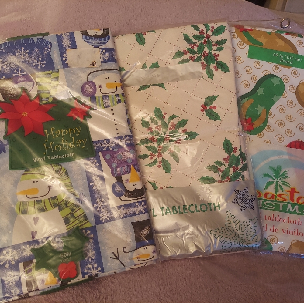 Vinyl holiday tablecloths (3)